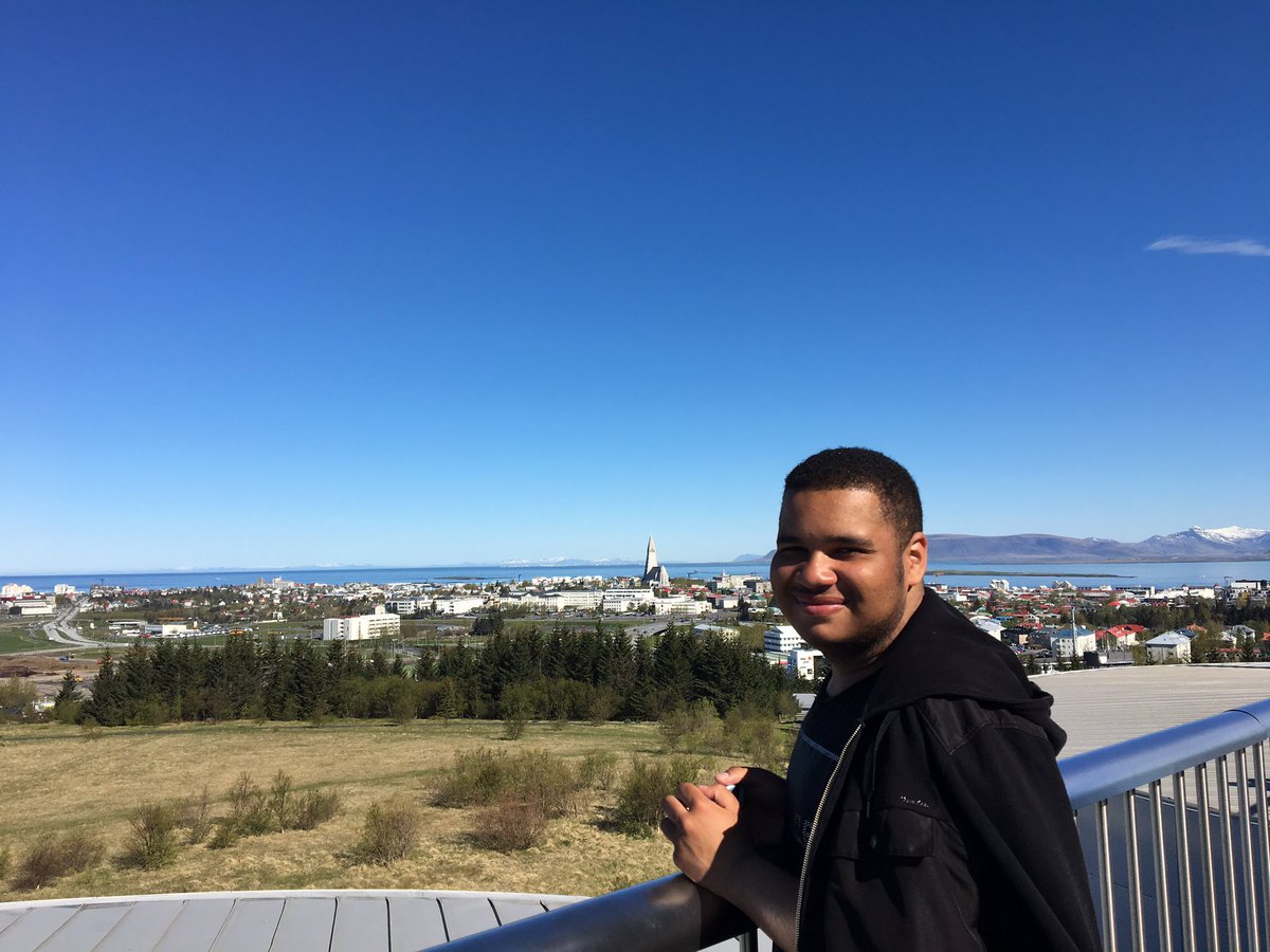 stelling_rci's tweet photo. Reykjavik!  @kennlharvey #RCIceland https://t.co/KB0OyVIiZu