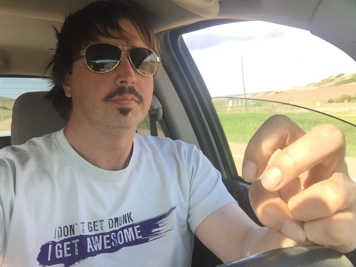 slinky226's tweet photo. #TeamDrinkingProblem #sundayselfie #IGetAwesome https://t.co/YxFaHzvDJM