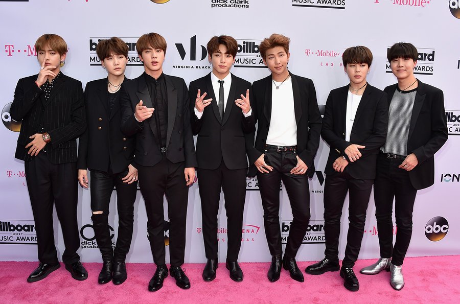 BTS saat menghadiri Billboard Music Awards pada 2017 lalu.