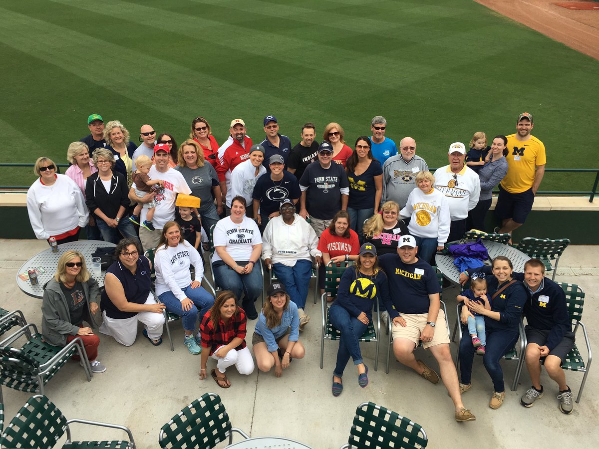 GSOHoppers's tweet photo. Greensboro has B1G school spirit! Alumni from seven @bigten schools came out to enjoy the Sunbrella Shade Zone this afternoon. #GoGSO #GoB1G https://t.co/OIzf2mC3kN