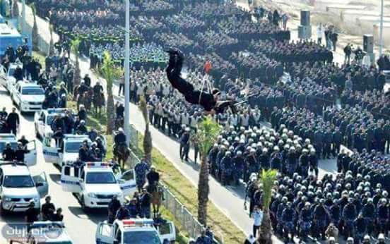 RrraaBa4's tweet photo. #حماس_ليست_ارهابيه
فلتنبحي يا كل
الكلاب
#حماس تسكن
الالباب
فهي ل #اسرايل
عذاب
ستعيد بنضالها
التراب
تزلزل بسلاحها
الاذناب
حاميها هورب
الارباب https://t.co/oQ04Ga27X4