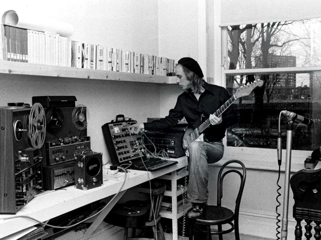 dark_shark's tweet image. Glam Guitar: Brian Eno, 1974 #VCS3 #Starway #Revox #tape #recorder #TakingTigerMountain
