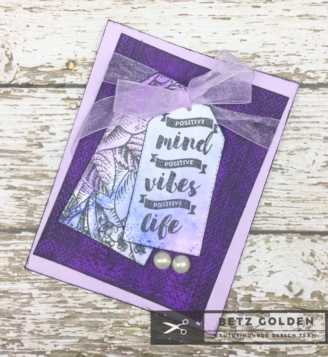 Betsie75's tweet photo. I made this #card with background #stamps! For more details head over to theBrutusMonroe blog: https://t.co/jQsj7e2Oe0 #createyourownending https://t.co/775ewK9teW