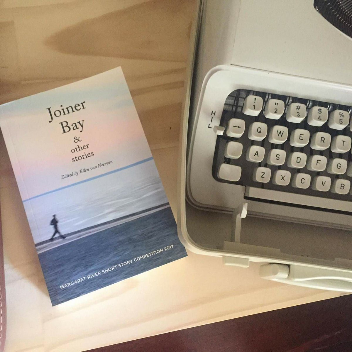 MargRiverPress's tweet photo. "Powerful, intimate stories that stride with singular hearts." - @juliekoh on #MRPress' upcoming #ShortStory anthology #JoinerBay https://t.co/lIaLDb1dZ8