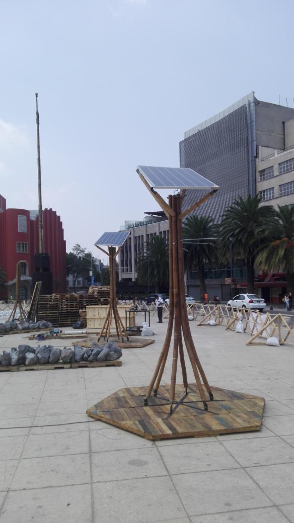 caracoldeviento's tweet photo. ¡El #CaracolDeViento recibe energía del sol! #sustendable #ecofriendly #CDMX #CapitalDeLaCueltura #BuenDomingo https://t.co/Y2NlL2N1QH