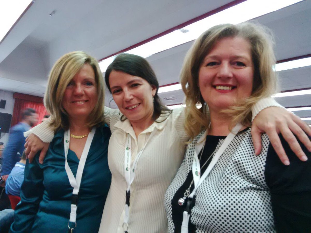 claudiodonatini's tweet photo. #congressonazionale #slpcisl le liguri. Elette @ClaBarberis @DiPasquale_G @SLP_Cisl @slpcislliguria @CislNazionale @Nadia_Solari @ https://t.co/s7Gnx6Nk66