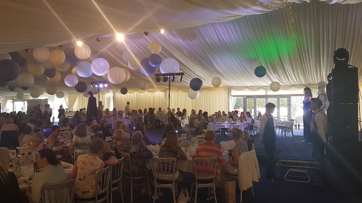 ParkerKnightPro's tweet photo. what a great fashion show and high tea #mount175 #odsm #mountspirit @TheMountSport  @MSMCollegeMusic  @mount6thform  #pk #parkerknight https://t.co/OQJ5NzB3Z0
