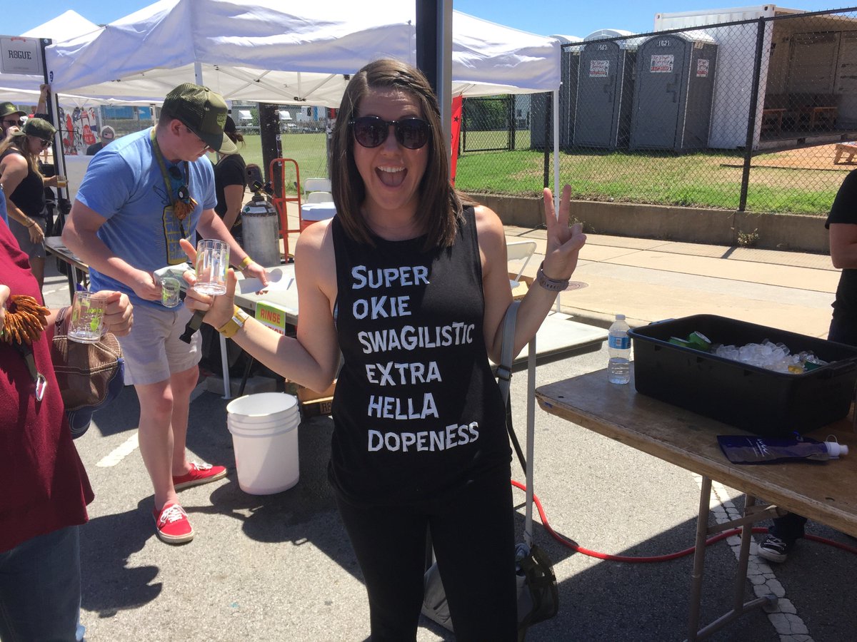 TheHopJam's tweet photo. We lucked out with this weather today! Great to see everyone enjoying all the awesome craft beer. #thehopjam2017 https://t.co/2pC3ZPSfcc