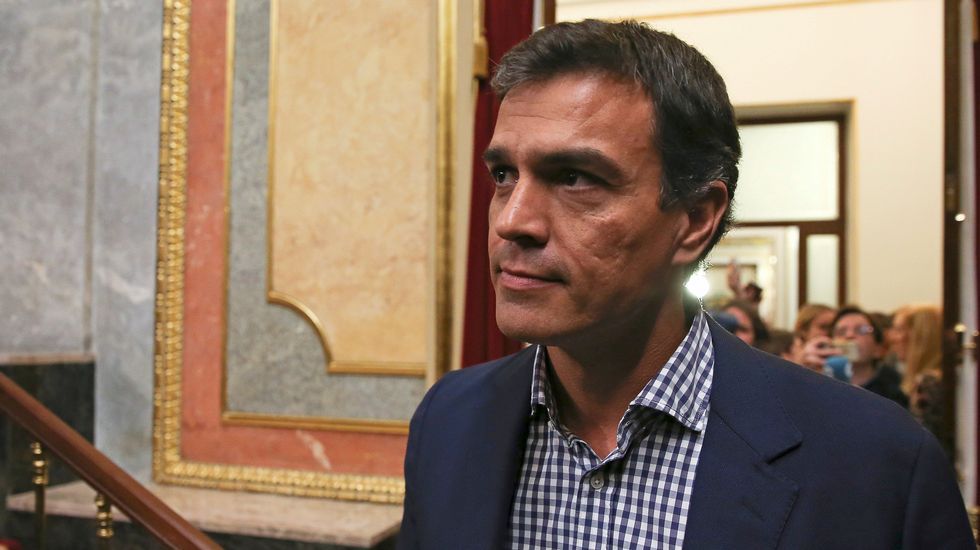 lavozdegalicia's tweet image. Pedro Sánchez gana en las siete ciudades gallegas, con más votos que sus dos oponentes juntos
lavozdegalicia.es/noticia/galici…