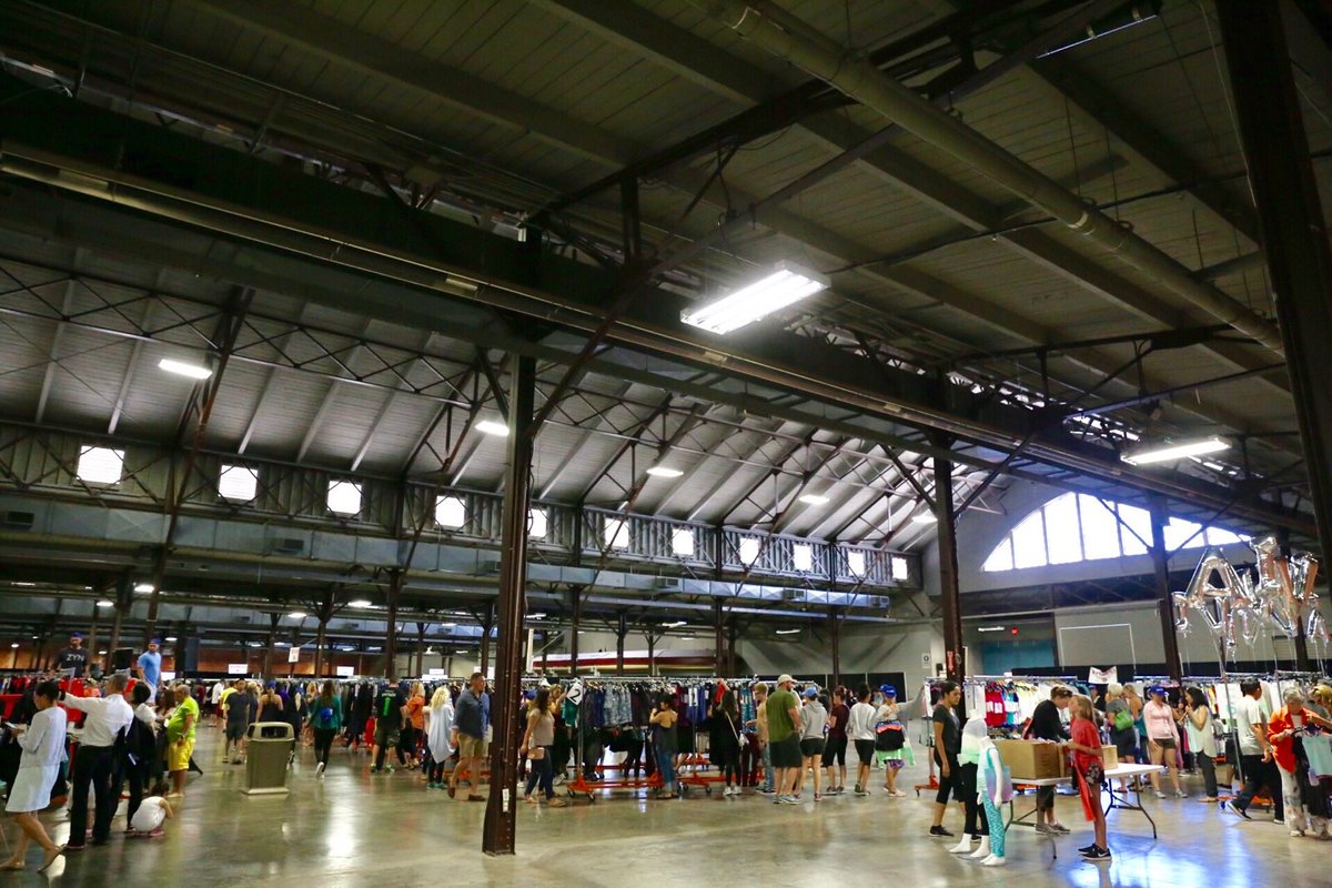 lululemon WHUS tweet media