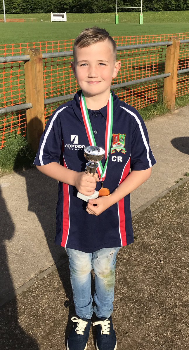 About_Time_Too's tweet photo. #nofear #oneclub #broadstreetrfc #futurescotlandrfcstar #myboy #bestattacker ❤️💚❤️ https://t.co/04KdObeV24