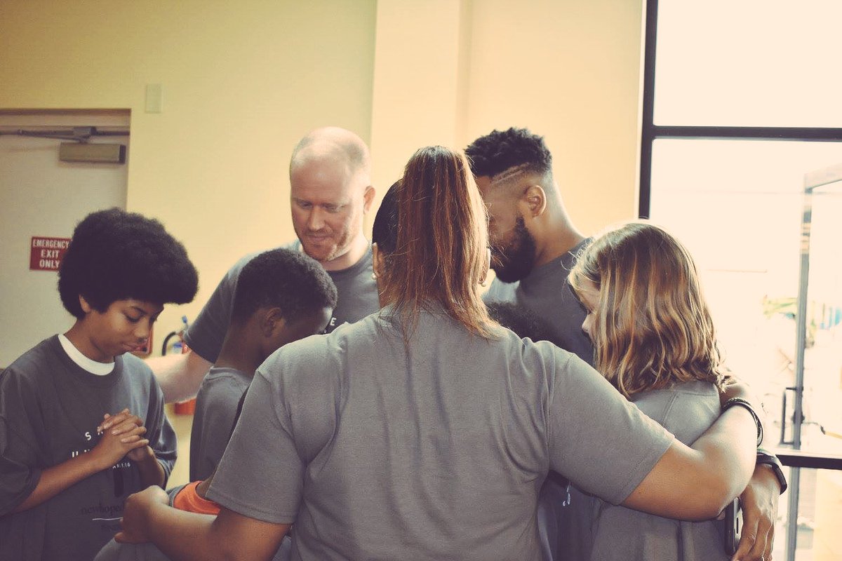 brianwilson83's tweet photo. Such a beautiful #baptism celebration today with these 6 people in North Raleigh! @newhopemovement #FORRALEIGH #newhopeNorthRaleigh https://t.co/9CP9fvdAMa
