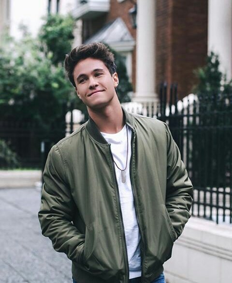 ThomasandDove_'s tweet photo. linnndo @Michaelronda 💣💣 https://t.co/0kAxXZQ0A3