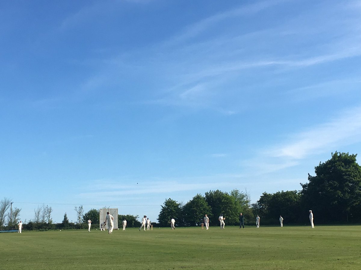 smartserviceUK's tweet photo. Busy morning working and then spent the afternoon enjoying the sunshine while watching @Mildencc #suffolk https://t.co/yUILzODvP2