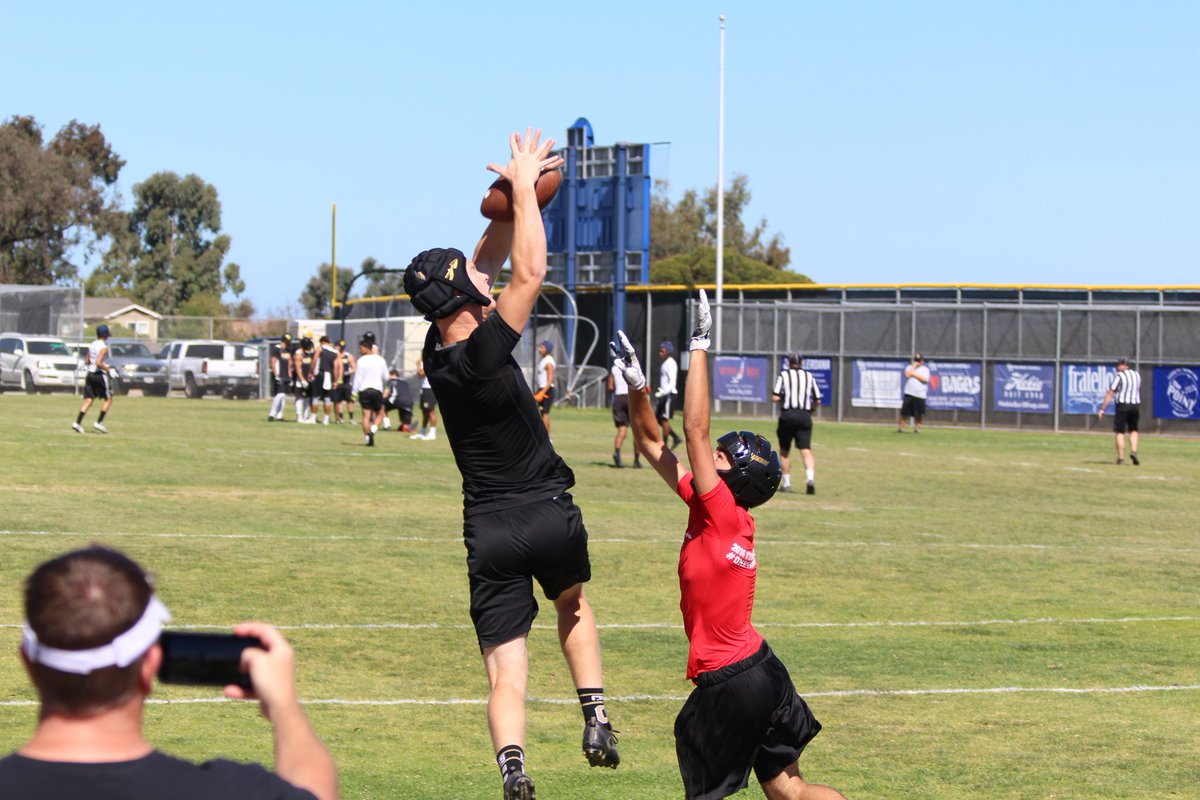 CanyonHighFB's tweet photo. #anothergreatcatch https://t.co/exYoJEvyA6