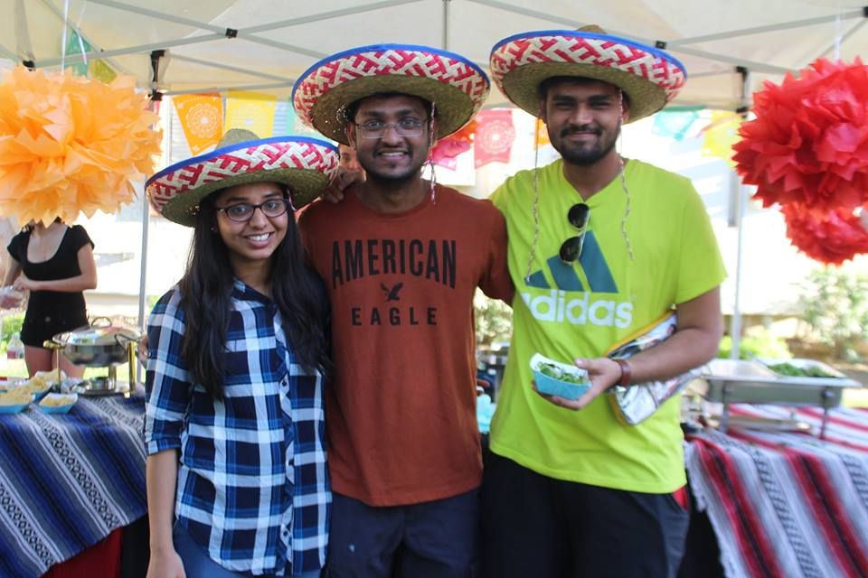 MREevents's tweet photo. Fiesta ! Thanks for stopping by our Nacho Bar! #MREevents #ApartmentEvents #ResidentEvents #PartyWithYourNeighbors #FiestaTime #NachoBar https://t.co/KZqpGBJsPL