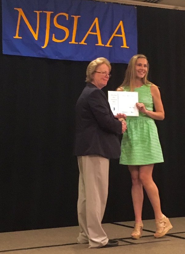 DDSimonSr's tweet photo. Congrats to Raeann. CNHS recipient of the NJSIAA Scholar Athlete Award. #welldeserved #greatkid #CougarPride https://t.co/SXgkylkOMh