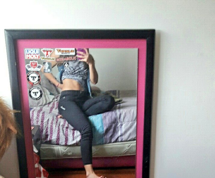 tefa_sf's tweet photo. Abdomen en formacion https://t.co/VSq9tNI4AJ