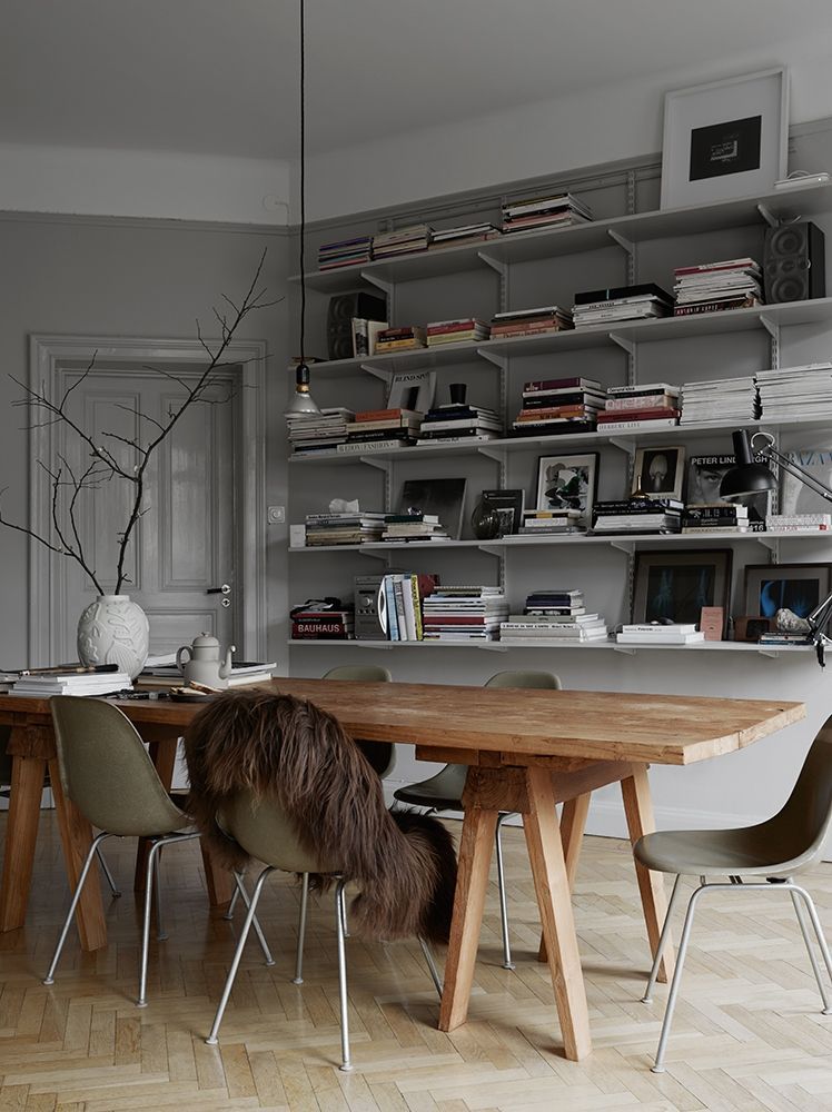 activatesocial_'s tweet photo. 6 homes that will inspire you to add a touch of rustic charm to your decor! #TheBLEdit pic: (The Marble Fox) https://t.co/seQVcP6UYU https://t.co/pvcSz2syBF