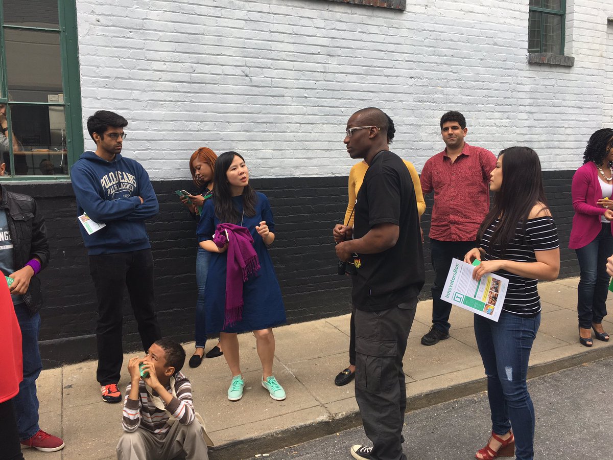 HustleFundBaby's tweet photo. Hanging out with the cool kids! @erinhmckinney @monicahkang @esteem_logic @chasityscooper @shanaymiles #CreativeJump #Spark #Diversity https://t.co/S1HOqU4Hz2
