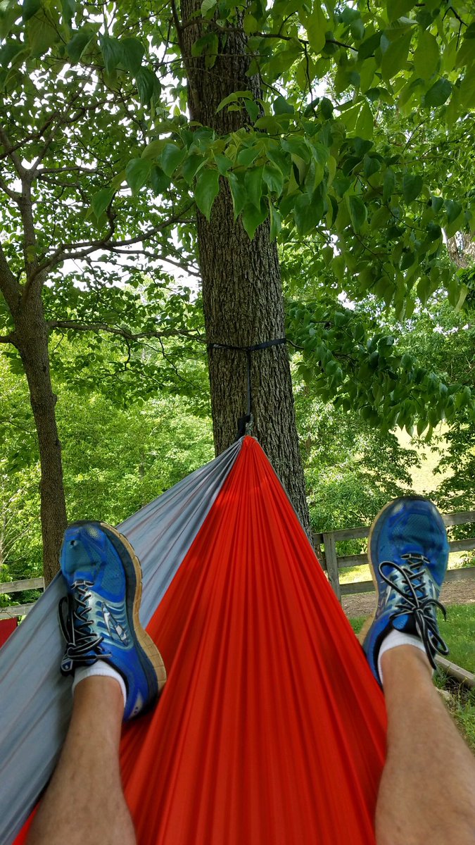 meghankazee's tweet photo. when your dad is already having a better summer than you https://t.co/6AtmfUQmmc