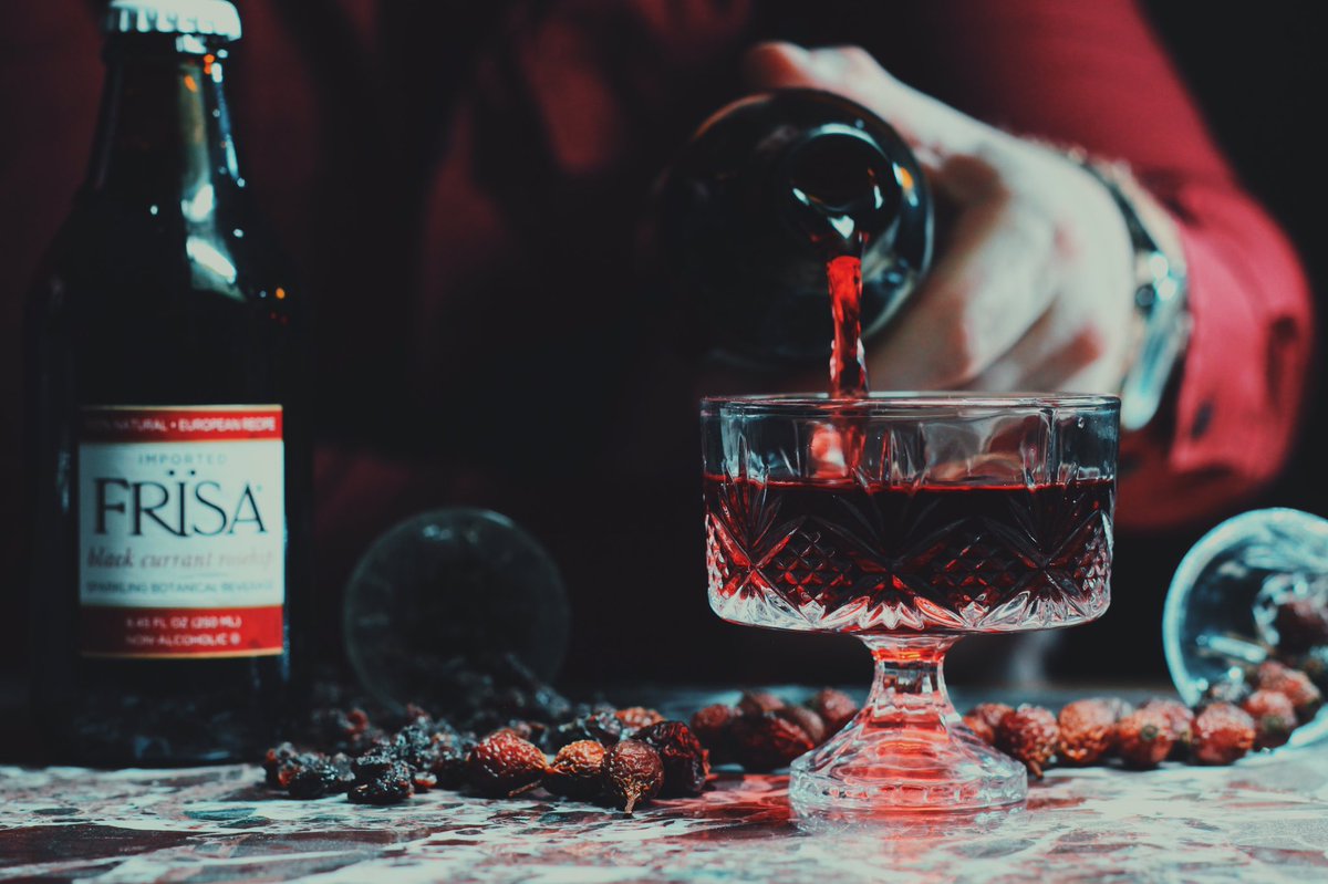 REVIEW: <a href="/frisabvgs/">FRISA Beverages</a> black currant rosehip. Carbonated grape juice. Berry and cherry notes. Clean. Fresh. Floral. Fivestarsoda.com