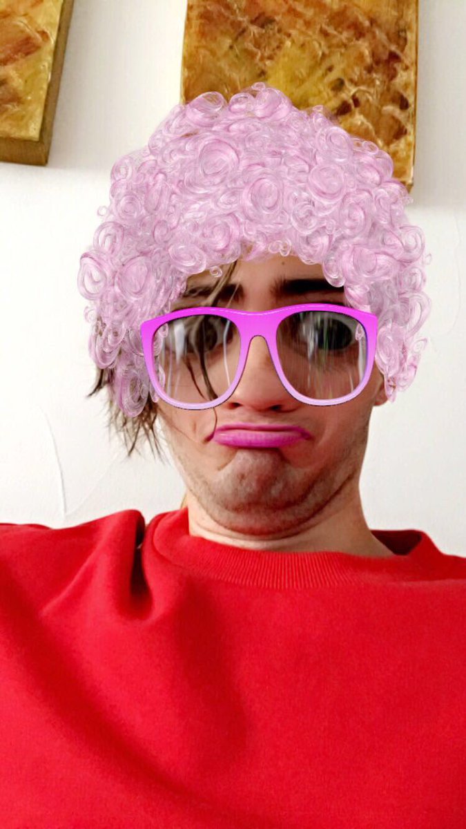 renfrancis's tweet photo. @abdielsmusic o mi abuela? https://t.co/hTWcjDURQy