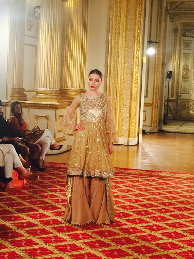 TSocialMama's tweet photo. Magnificent #MCouture on the #PFW11 ramp.
@pfwlondon @adnanansari @pakistaninvogue #PFW11 #pakistanfashionweek #pakistaninvogue https://t.co/zRLfQNwyxQ