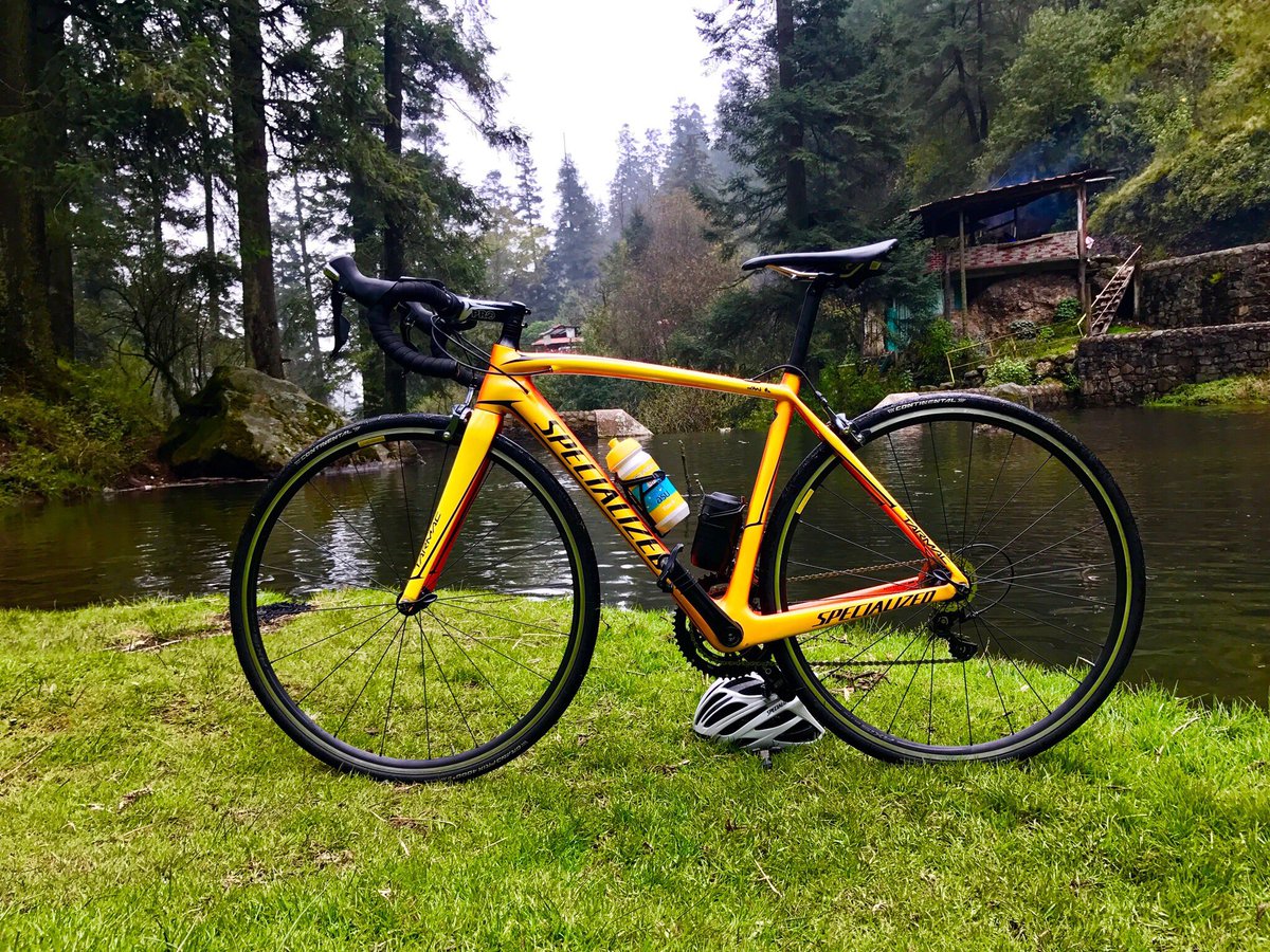 TachoBK's tweet photo. Bici robado, se la llevaron de Aragón☹️😔 @PFBmexico @labiciurbana @BiciRoma @BiciOssWorkshop @bicivilizatedf @bicimaniacos @BiciOssWorkshop https://t.co/pXzZpYczRf