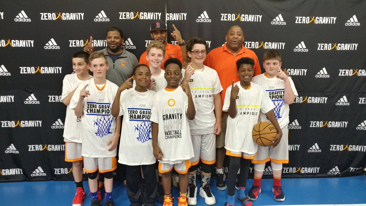 danabarrosbball's tweet photo. #champs #DBGladiators 5th grade boys champs @ZeroGravityBB shot for a cure @Steve_ZG https://t.co/1nl6JgkMs1
