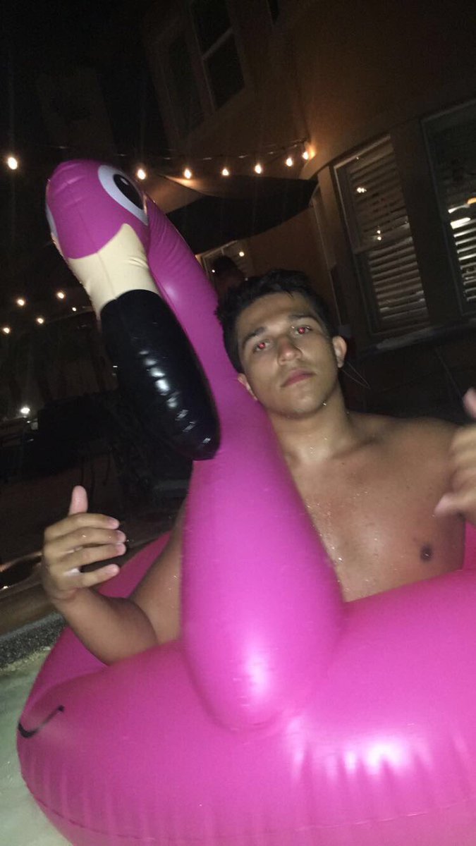 cooperlangston1's tweet photo. Happy birthday to the day 1, let's have another sick summer 😎 love you bro https://t.co/58kFm4SNpE