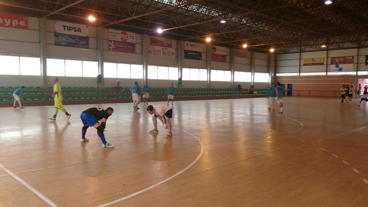 Dr. Shoes 5-2 Autoescuela Motor/creditoslowcost Altabix F.S.
Quedamos eliminados en los play offs por el titulo.
#graciasequipo
#orgulloso