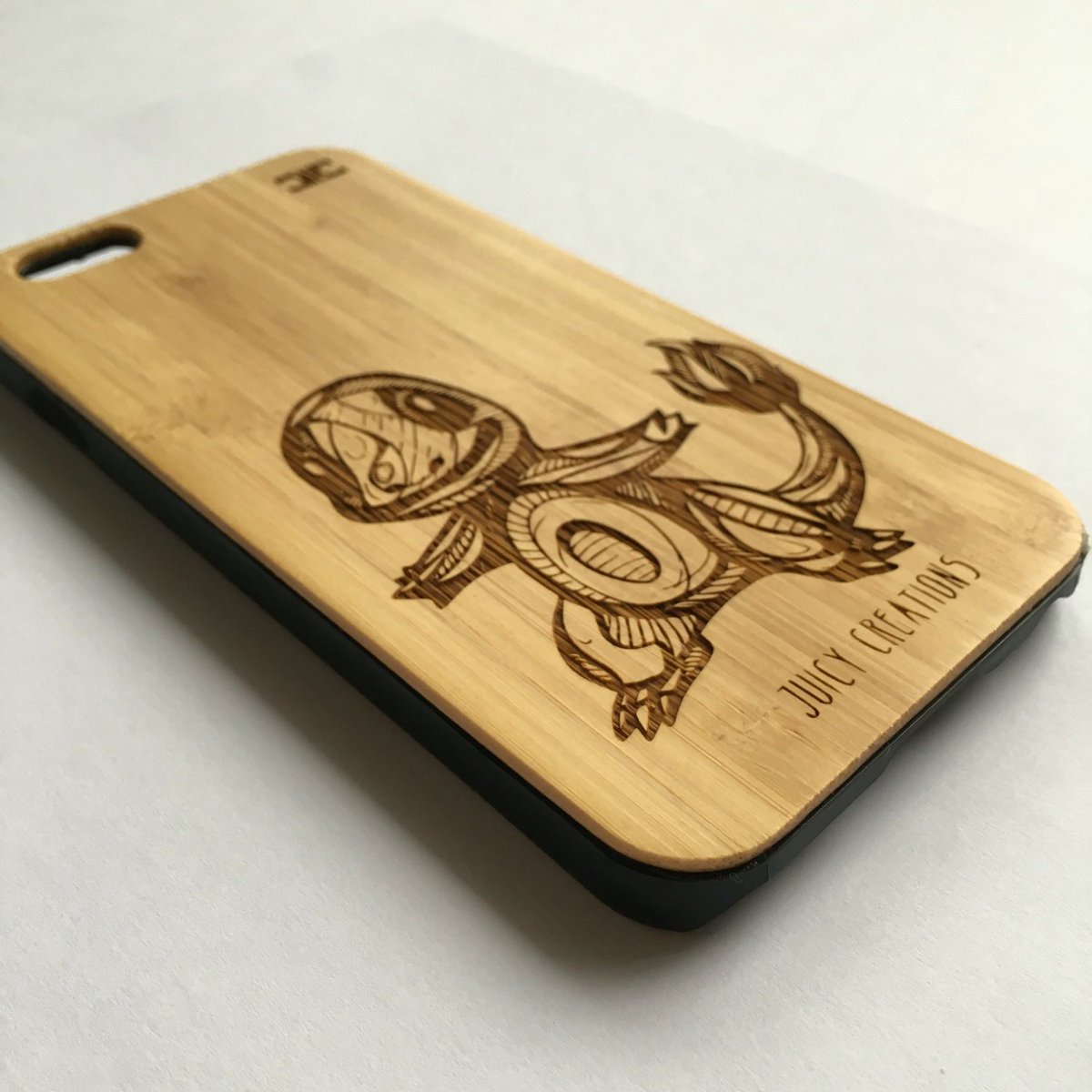 jessecrystalart's tweet photo. Charmander // Bespoke Wooden Bamboo Engraved Phone Case Cover for ip… https://t.co/koJKWXTTUC #Etsy #BambooPhoneCase https://t.co/YSL8cweY0R