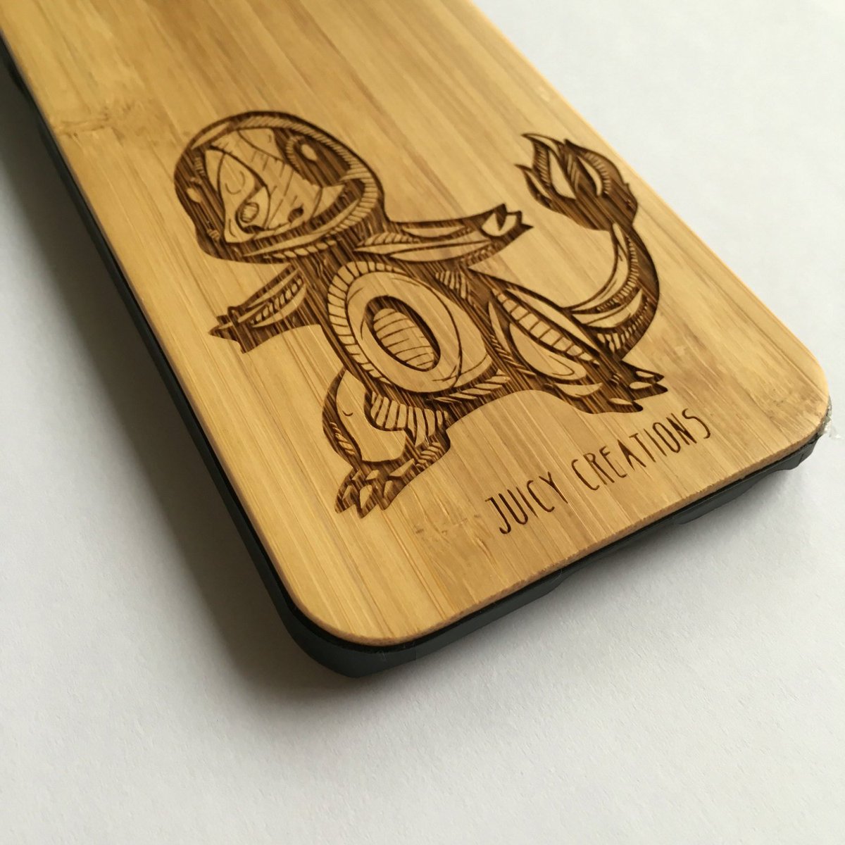 jessecrystalart's tweet photo. Charmander // Bespoke Wooden Bamboo Engraved Phone Case Cover for ip… https://t.co/koJKWXTTUC #Etsy #BambooPhoneCase https://t.co/YSL8cweY0R