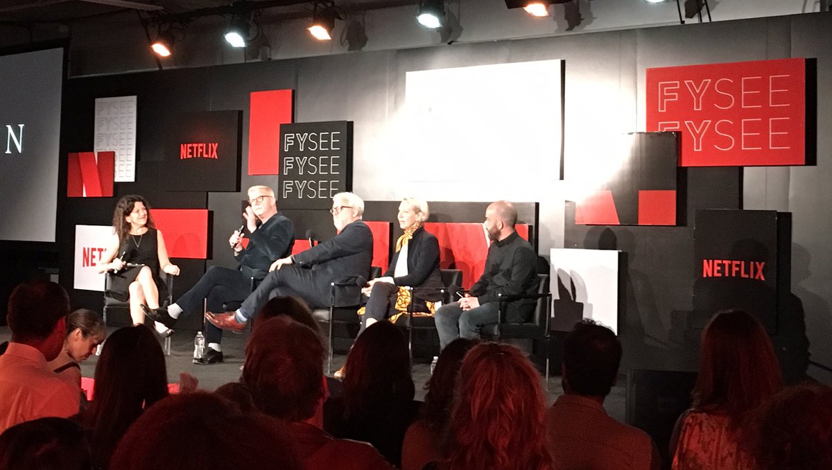 PasonActress's tweet photo. #NetflixFYSEE @TheCrownNetflix Q&amp;A Dir./EP #StephenDaldry #CostumeDesigner #MicheleClapton Prod. Designer #MartinChilds DP #AdrianoGoldman https://t.co/ApFbGNJedr