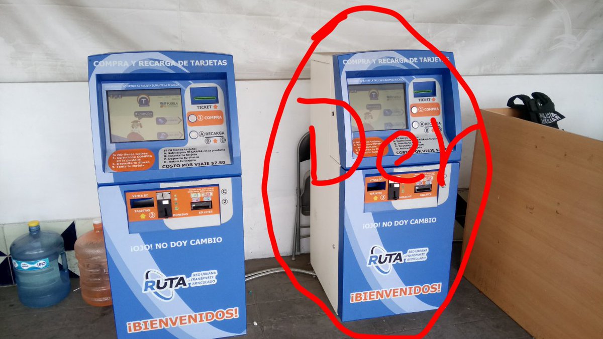 ElDiabloBaal's tweet photo. @CICPue @denunciapue @RUTA_Puebla @RUTAPue_FAIL @CholulaReporta máquina derecha terminal Tlaxcalancingo NO SIRVE, SE TRAGA DINERO #ROBO https://t.co/7hcMHDFKRv