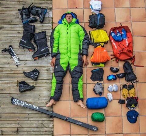 Duned11's tweet photo. Que nadie marche a dormir!!! Seguro que queda poco para saber de Kiki #NoNewsNoSleep #OurEverest https://t.co/VqcjPMPHbY