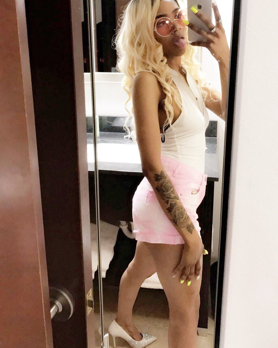 TheyHateKayla's tweet photo. @ #issaNightmare3 👎🏼 https://t.co/A5Vq9VywOb