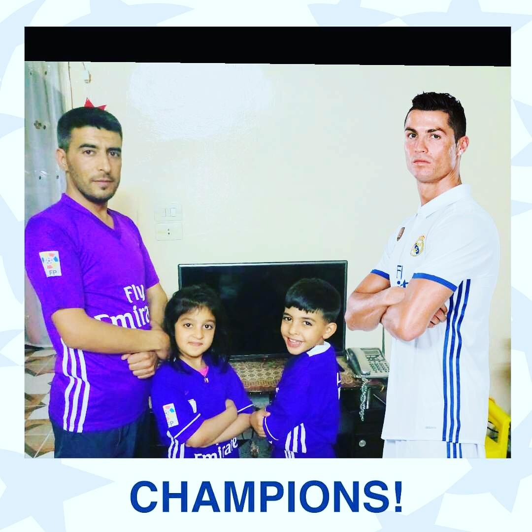 MahranKharbotly's tweet photo. #33LIGAS
#Hala_madrid
#champions
#RMSelfie https://t.co/UchI5kzkRv