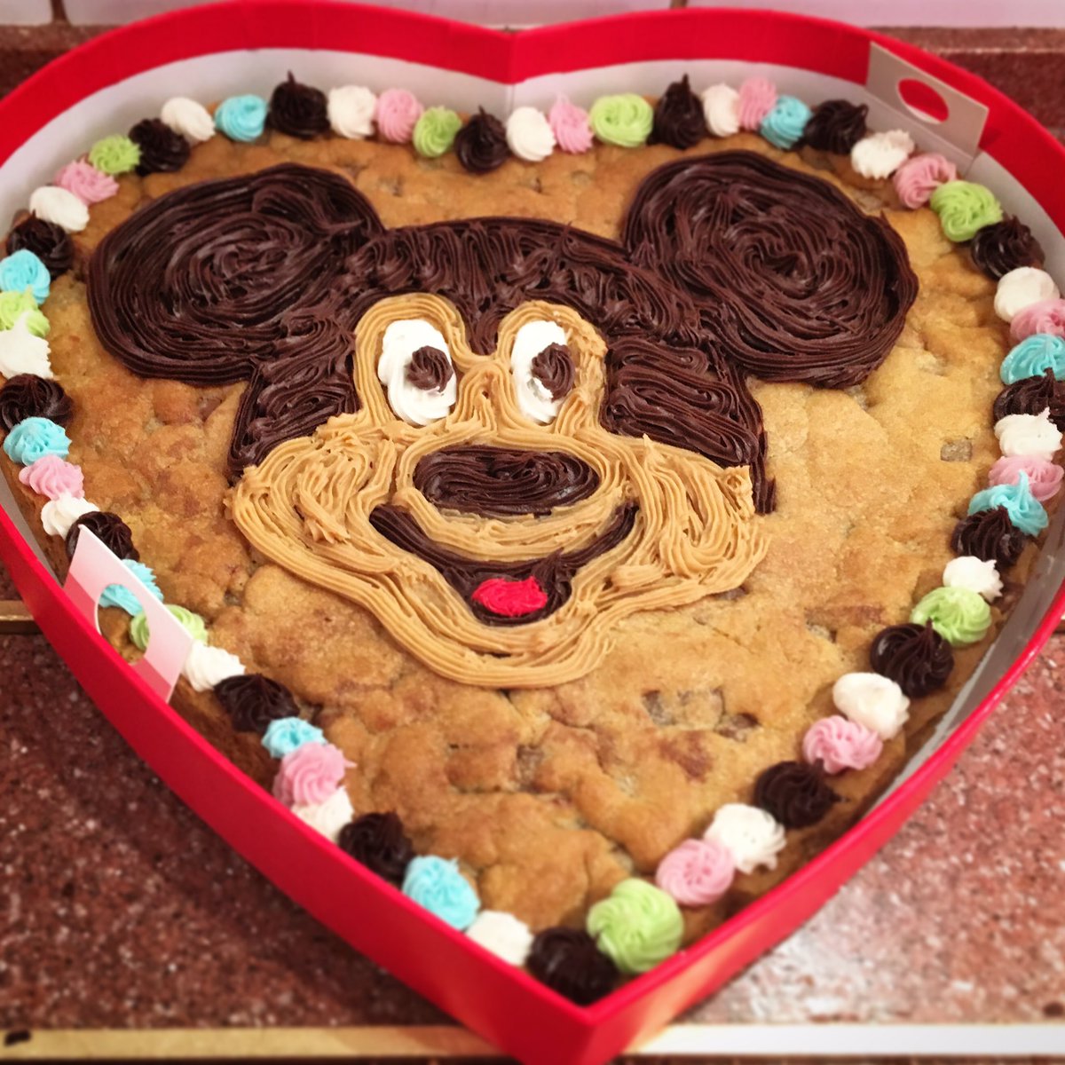 Rather chuffed with this; my first decorated cookie with a picture on it! 💕 #cookie #MickeyMouse #cookiedecoration #icing