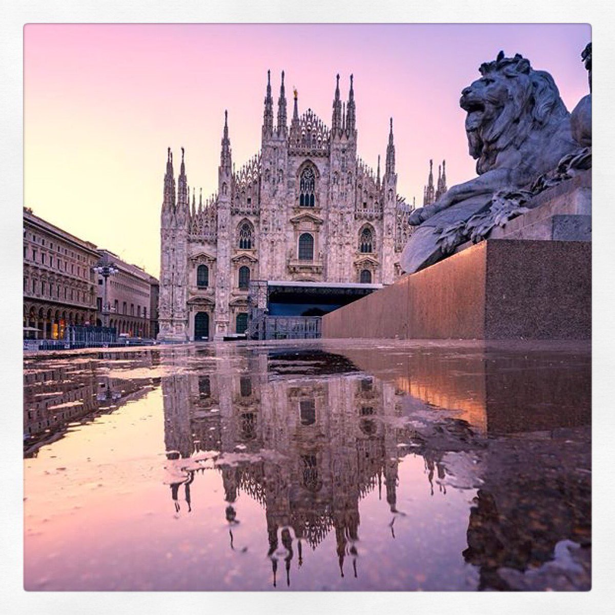 ingevdcaetsbeek's tweet photo. 🌸 Preparing for entrepreneur workshop 🌸 Homework 🌬 Bring some inspiring pictures 🌬 Found my first one #Entrepreneurship #entrepreneur #italy https://t.co/wz4bgOFLsO