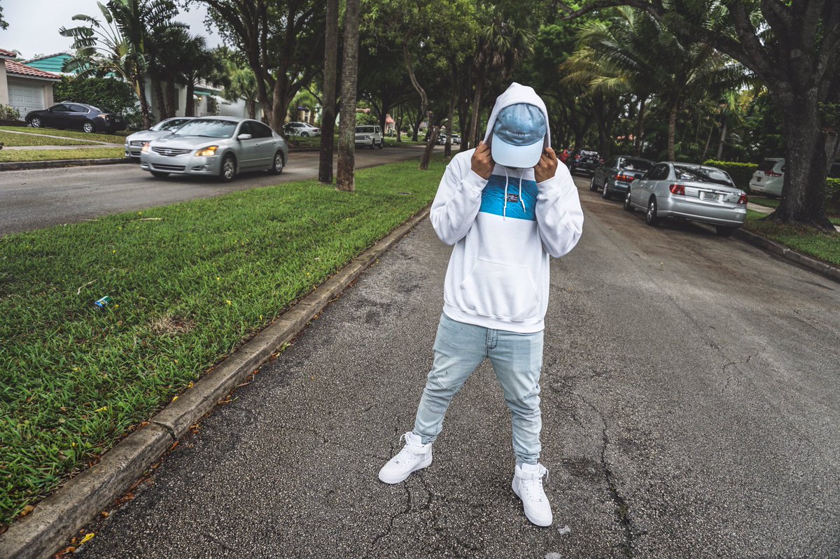 itsyozbtw's tweet photo. #LaunchCollection 🚀
https://t.co/woF0Yo94Bu https://t.co/Hu5xbbxNEU