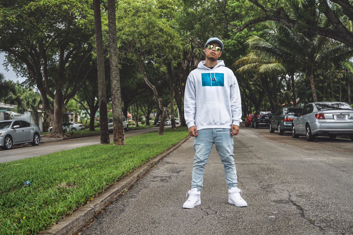 itsyozbtw's tweet photo. #LaunchCollection 🚀
https://t.co/woF0Yo94Bu https://t.co/Hu5xbbxNEU