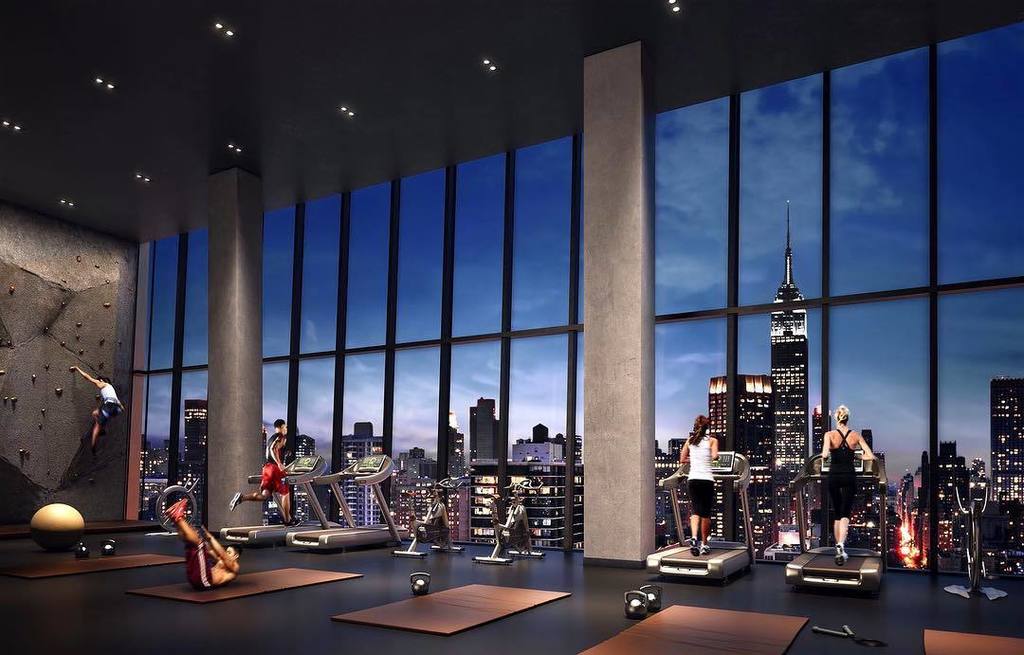 dklarchitecture's tweet photo. My favorite gym in town. #manhattan #newyork #empire #30parkplace #luxury #fitness #center #sky #skyporn #view #em… https://t.co/vimLSO31Jx https://t.co/P323kVFws3