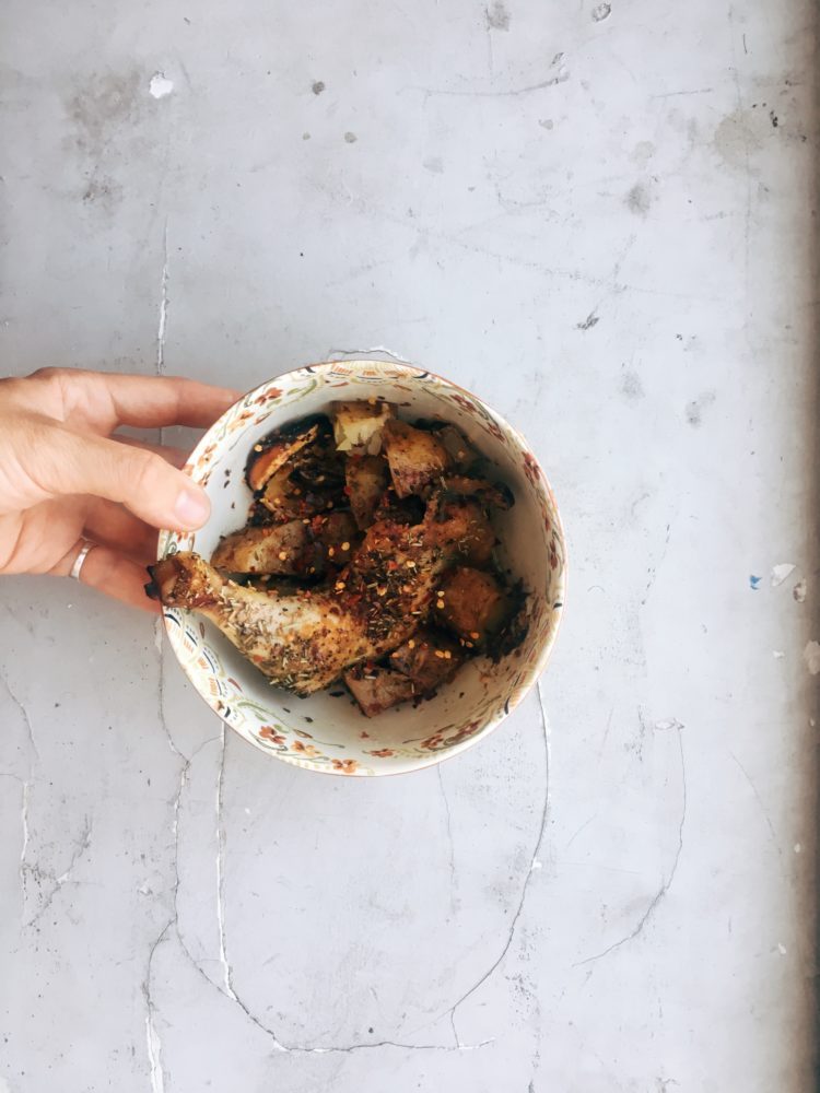 brooklynmunch's tweet photo. Balsamic Chicken + Potatoes (One Pan) https://t.co/DaXnwGJLOd https://t.co/mLs5foSB6B