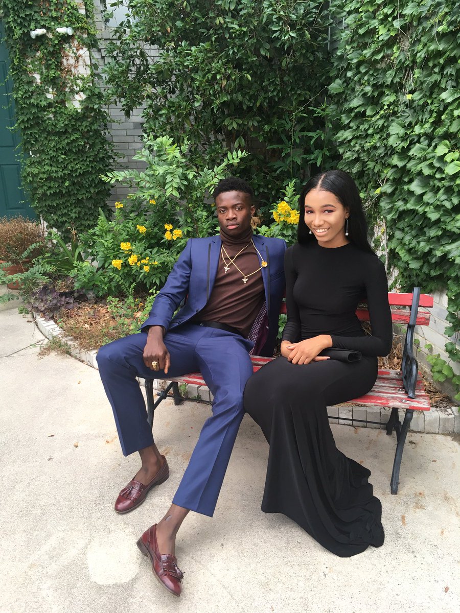 3riuqs's tweet photo. F4Lπ #SetitOff17 #Prom2k17 #Prom2017 https://t.co/M7pwszp70g