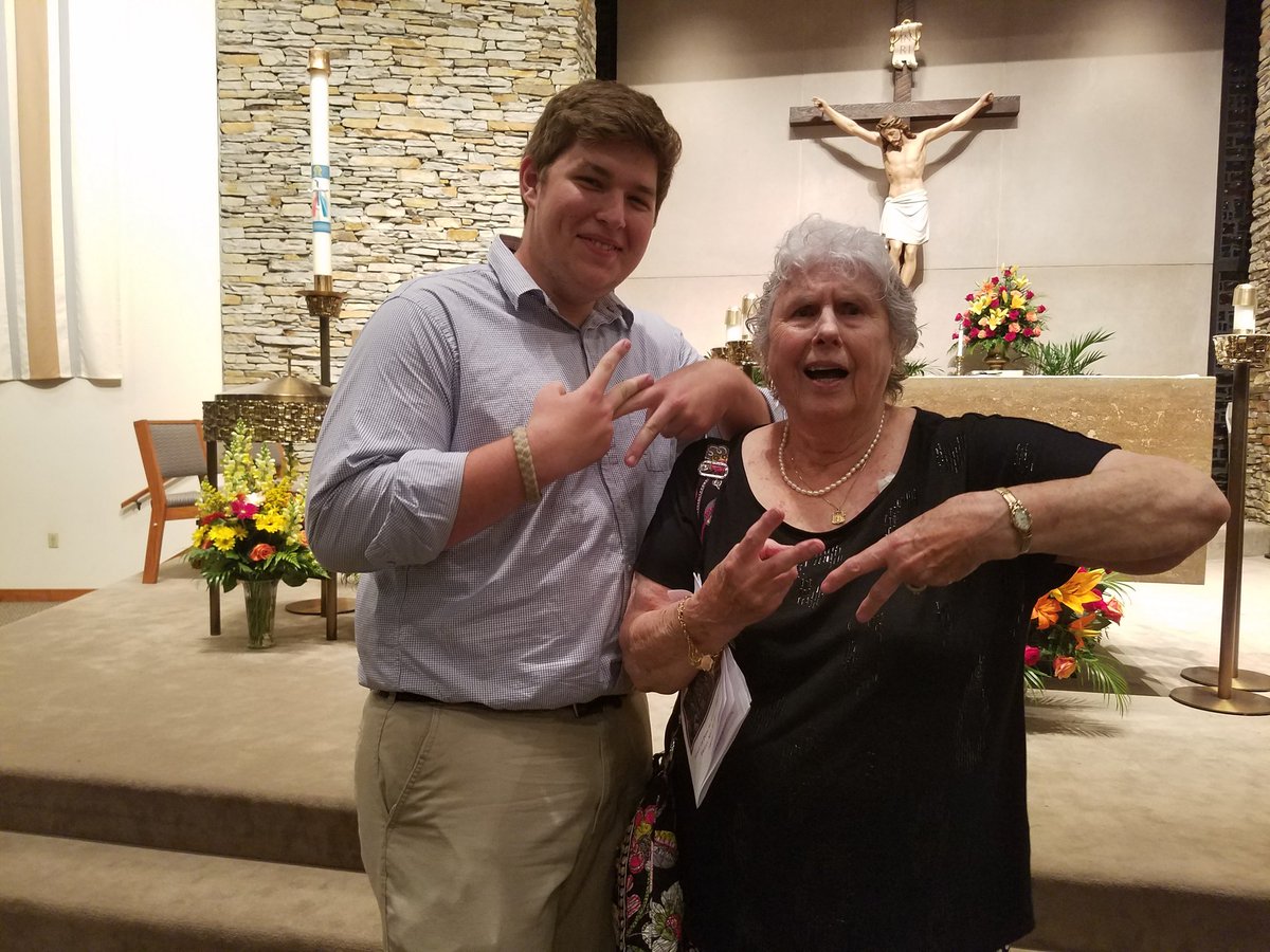 basicallyican's tweet photo. Nana what do you do on your free time?
#vape #420 #trade https://t.co/LMHdZl0WD7