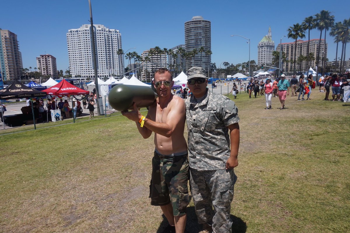 bomblubes's tweet photo. LONG BEACH PRIDE DAY 2 FIND YOUR PHOTOS AND SHARE #bomblube #pride #lbpride #lube https://t.co/62W5ecbabS