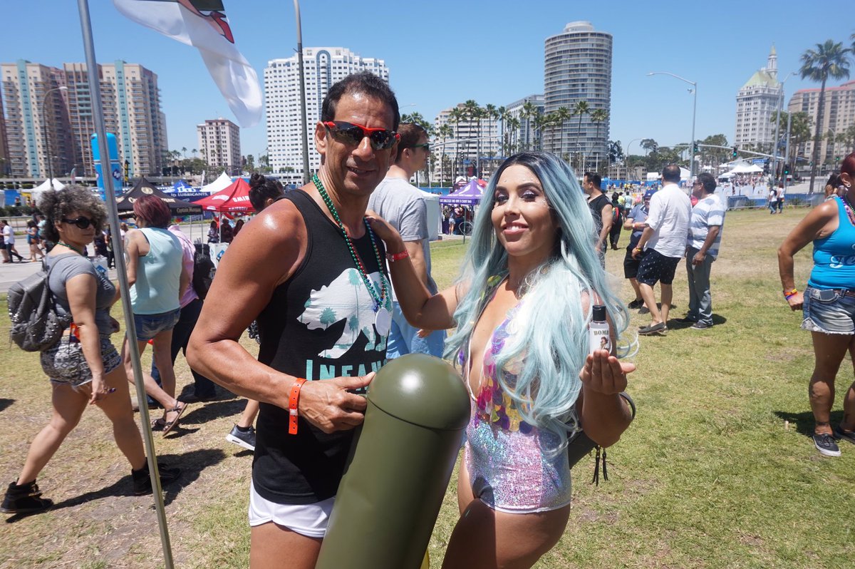bomblubes's tweet photo. LONG BEACH PRIDE DAY 2 FIND YOUR PHOTOS AND SHARE #bomblube #pride #lbpride #lube https://t.co/C9FE37a2yC