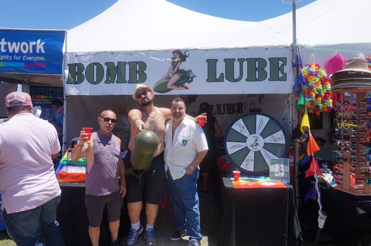 bomblubes's tweet photo. LONG BEACH PRIDE DAY 2 FIND YOUR PHOTOS AND SHARE #bomblube #pride #lbpride #lube https://t.co/YlQKZ9SgPX